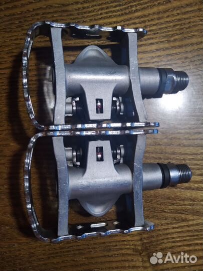 Педали контактные Shimano PD-M324