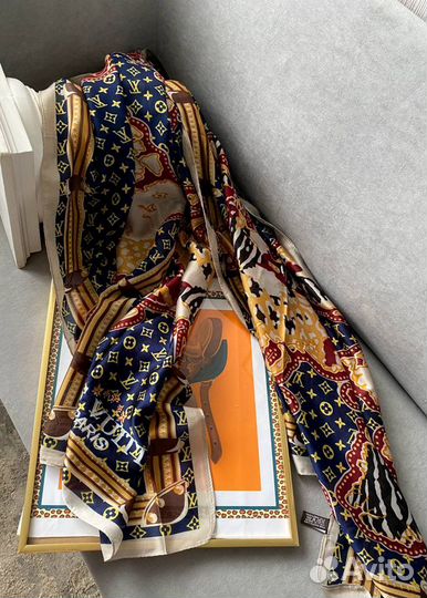 Платок louis Vuitton