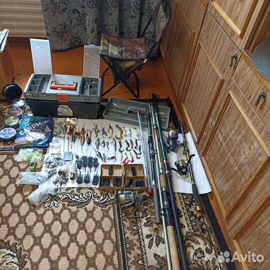 Рыболовные снасти разные