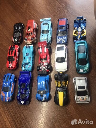 Машинки hot wheels