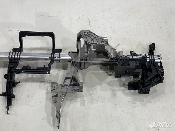 Поперечина торпедо Mercedes w213