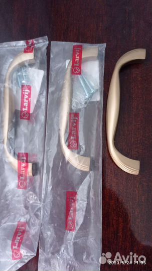 Мебельные ручки