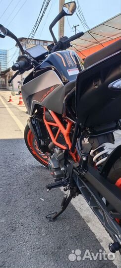 Мотоцыкл KTM duke 390 2022-2023