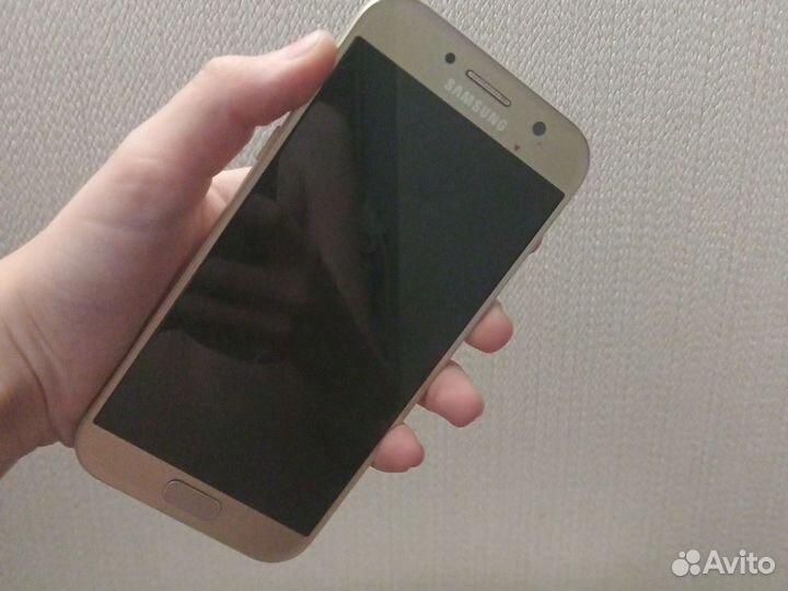 Samsung Galaxy A5 (2017) SM-A520F/DS, 3/32 ГБ