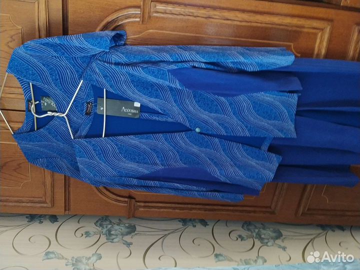 Костюм платье и пиджак, р. 54