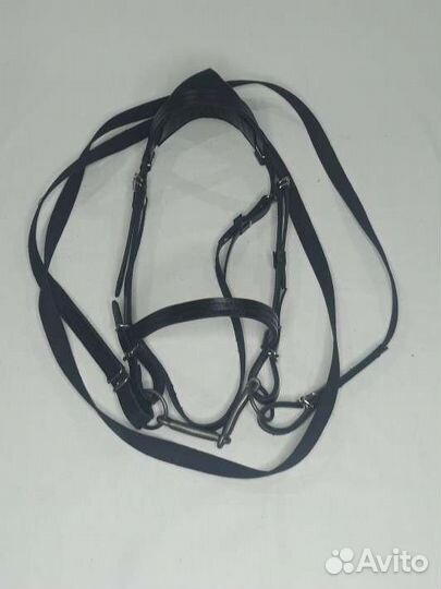 Уздечка. новая кожаная Оголовье + удила + повод