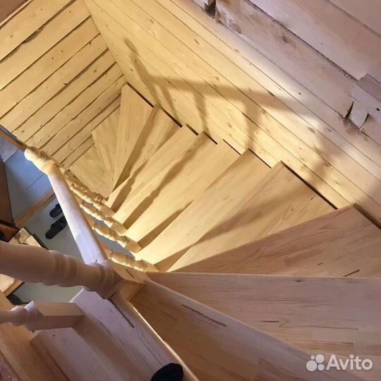 Лестницы из дерева