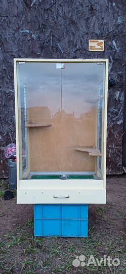 Клетка витрина для шиншиллы бу