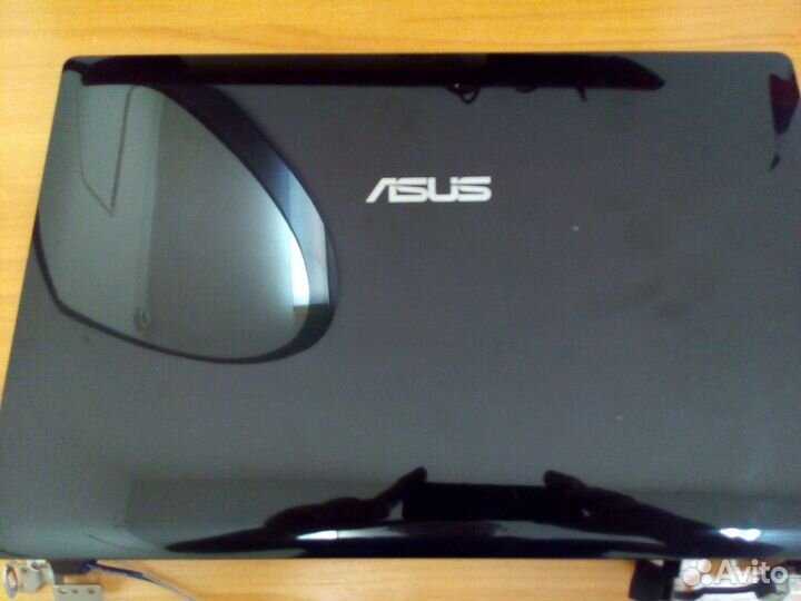 Крышка матрицы с петлями asus