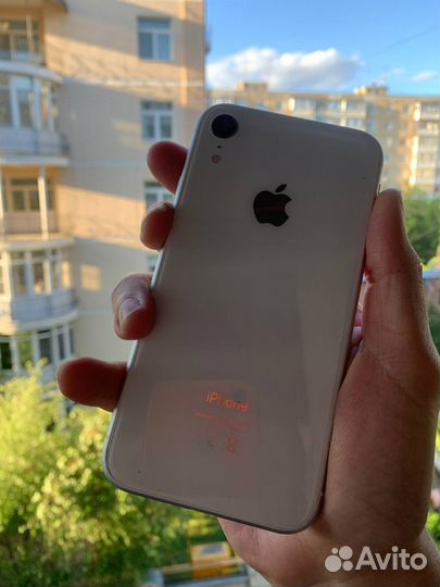 iPhone Xr, 64 ГБ