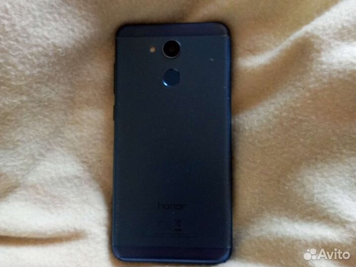 Телефон Honor