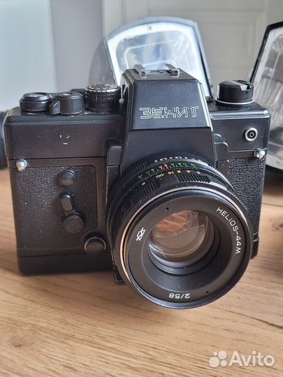 Плёночный фотоаппарат Zenit 19