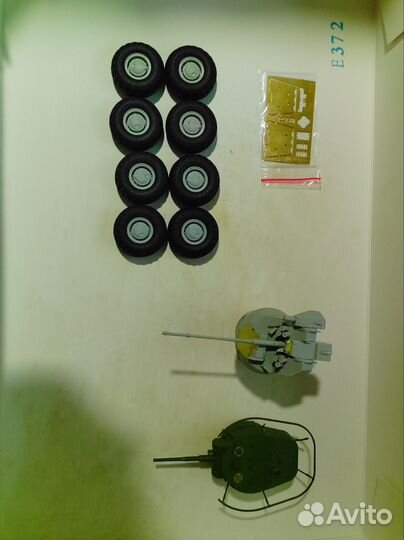 Остатки деталей от моделей