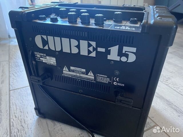 Гитарный комбоусилитель