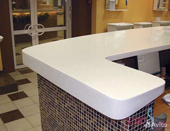 Барная стойка для офиса кварцевого агломерата