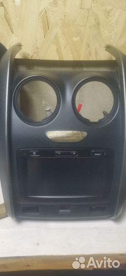 Продам медиа нав на Рено