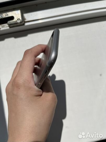iPhone 6S, 128 ГБ