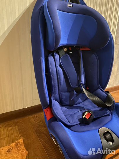 Автокресло chicco