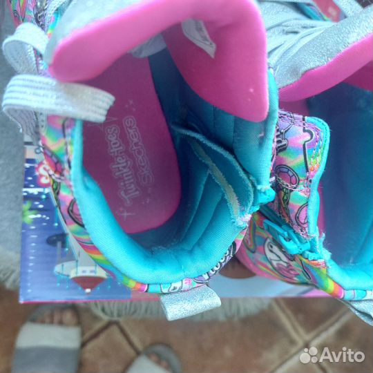 Продам кроссовки/кеды Skechers для девочки