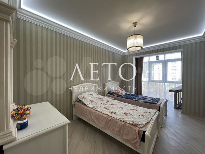 3-к. квартира, 80 м², 6/18 эт.