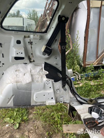 Заднее левое крыло шкода кодиак