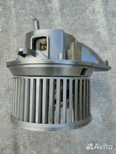 Моторчик печки мерседес спринтер 901