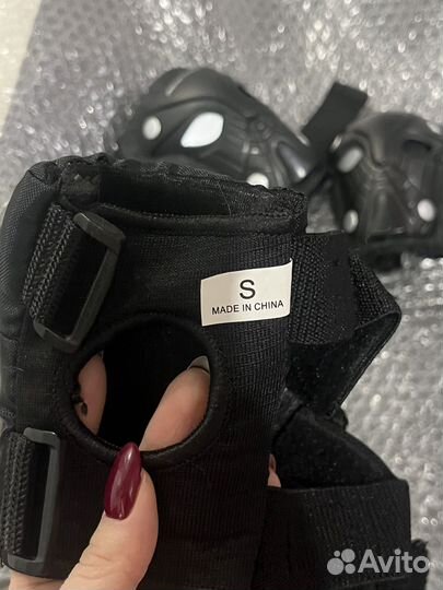 Коньки детские раздвижные29-32,наколенники/налокот