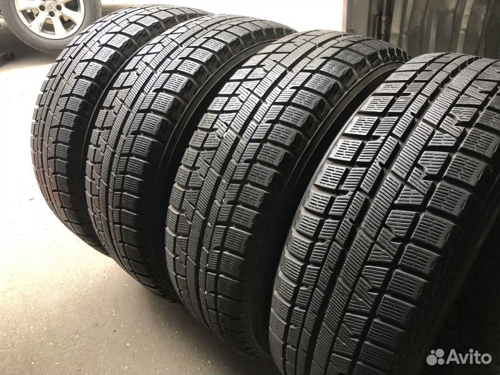 Yokohama Ice Guard IG50+ 215/60 R16