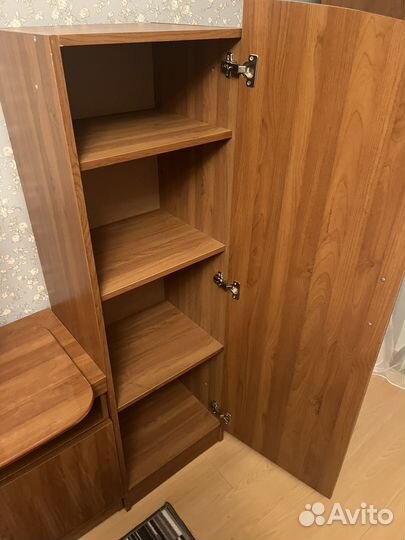 Стенка горка со шкафом в гостинную