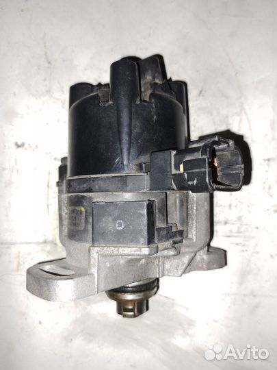 Трамблер Nissan SR20DE 22100WF010