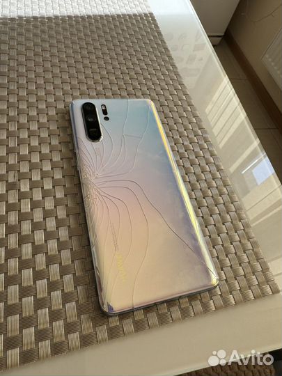 HUAWEI P30 Pro, 8/256 ГБ