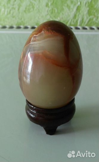 Пасхальное яйцо из оникса