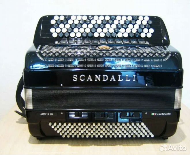 Баян scandalli,модель (артист),Италия,4х голосный