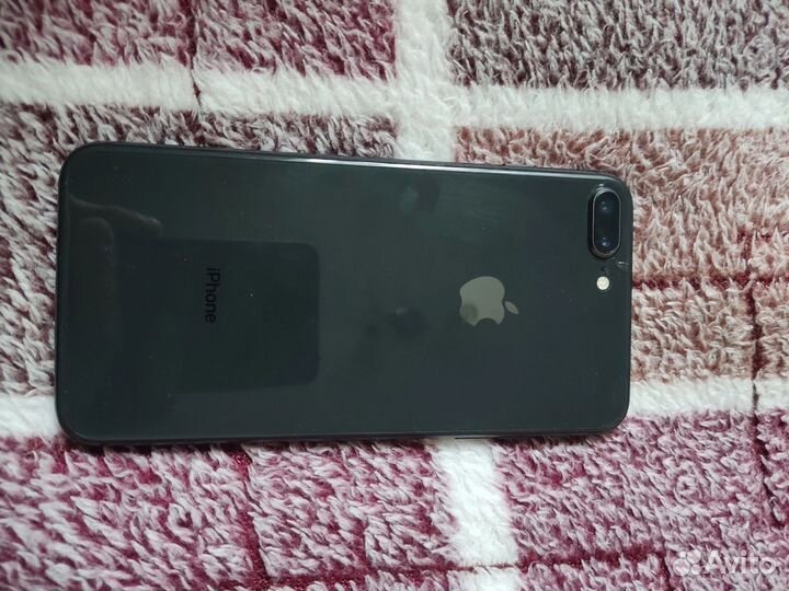 iPhone 8 Plus, 256 ГБ