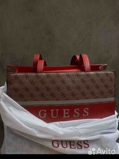 Сумка Guess