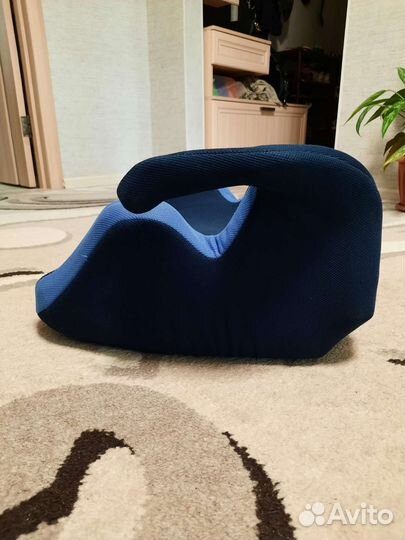 Детская сидушка в машину