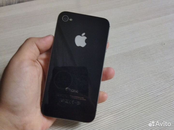iPhone 4, 32 ГБ