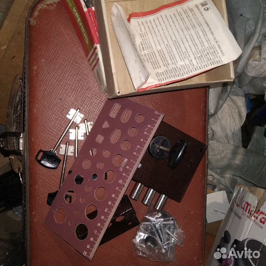 Замок врезной накладной 10 штук разные