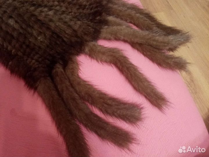 Шапки норковые, шарф отдам
