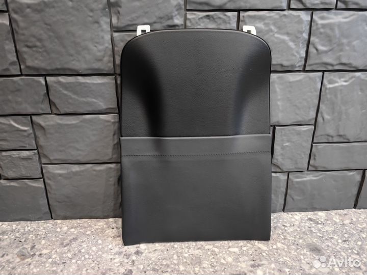 Спинка сиденья