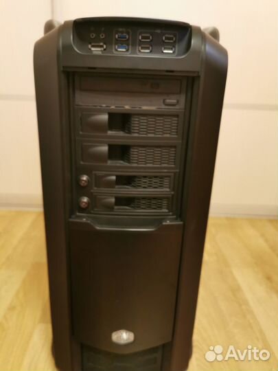 Корпус Cooler Master Cosmos II