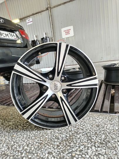 Литые диски R16 5x114 3