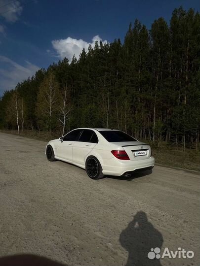 Mercedes-Benz C-класс 1.8 AT, 2011, 196 000 км