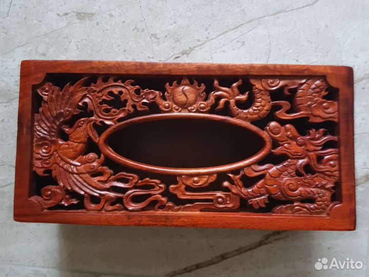 Салфетница из дерева