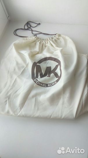 Кожанная сумка michal kors оригинал