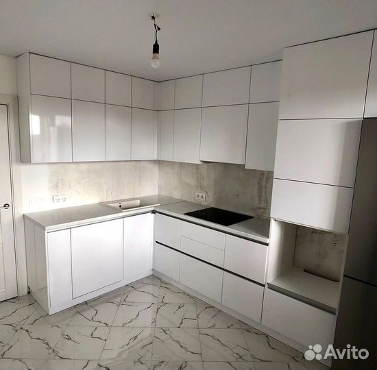 Кухня Монса-Ройс на заказ