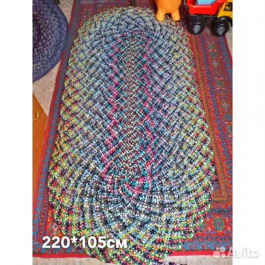 Коврик ручной работы