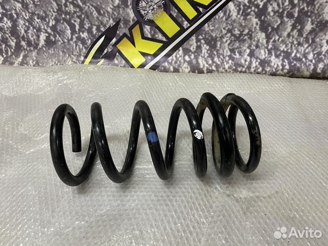 Пружина задняя Mitsubishi Pajero Паджеро 4 3.8