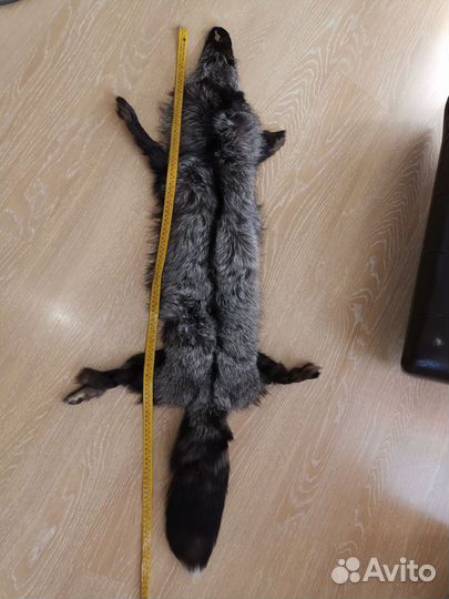 Шкурка чернобурки цельная