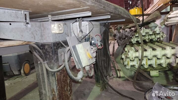 Распиловочный станок